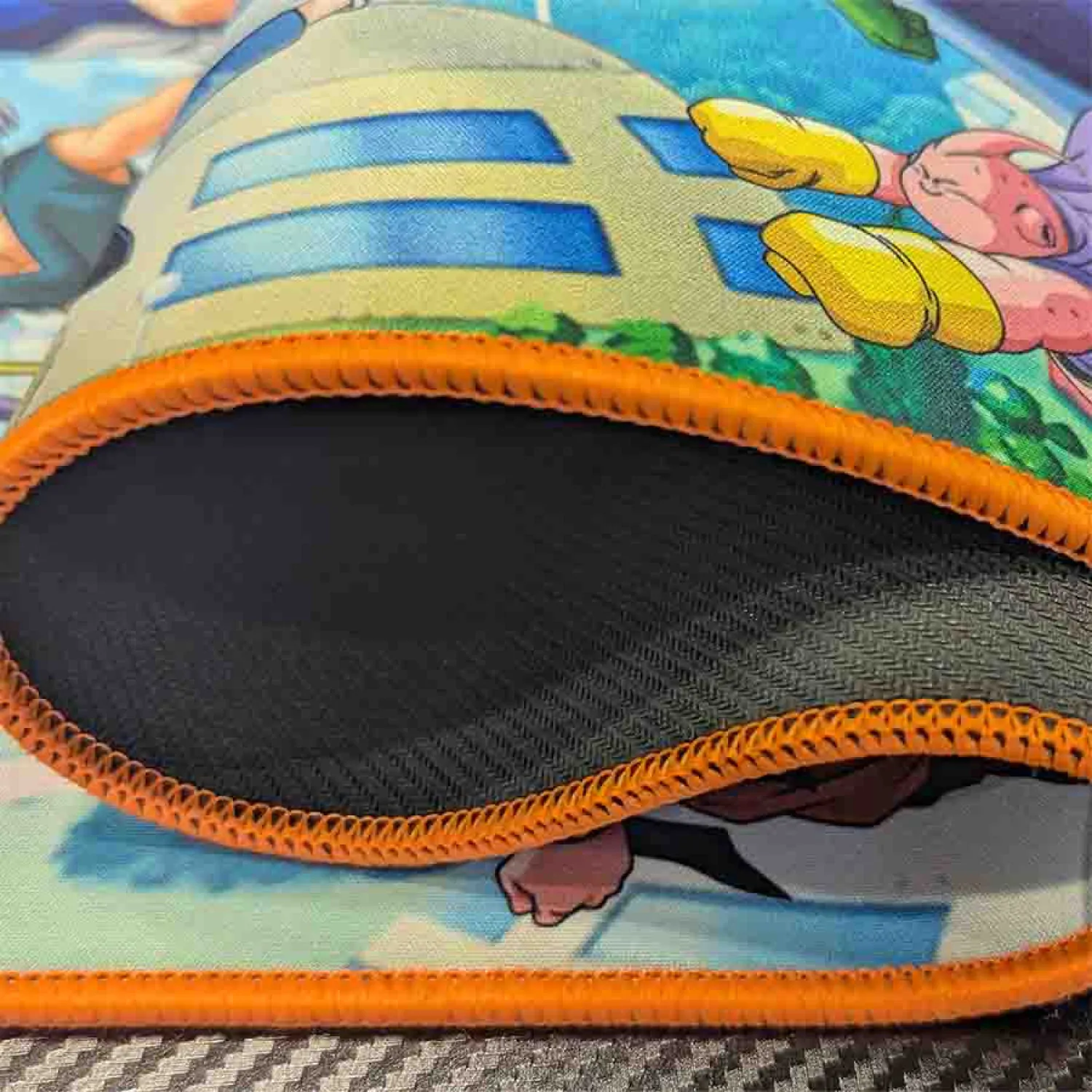 Dragon Ball Z XXL Schreibtischunterlage Goku's Friends Produktfoto