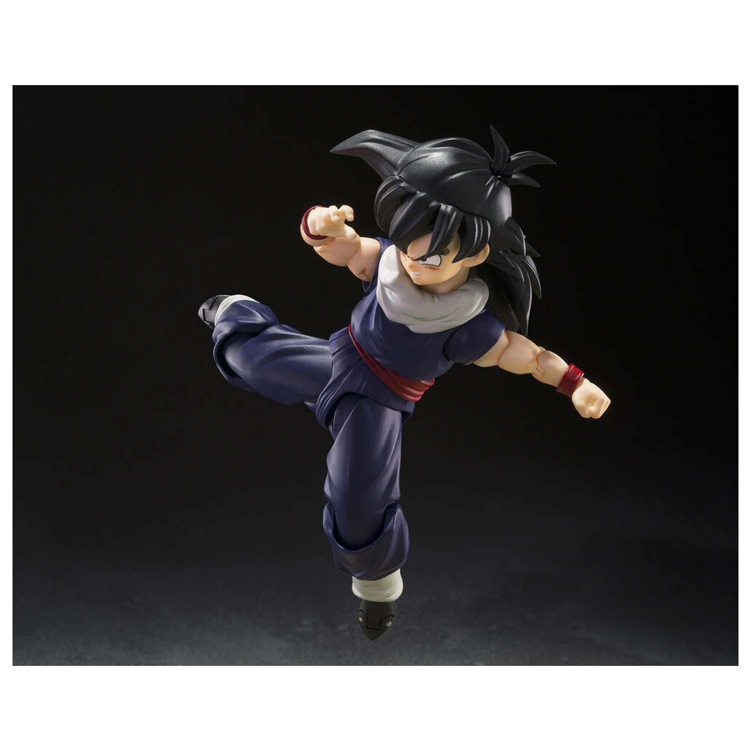 Dragon Ball Z - Z Fighters Son Gohan Limited Edition Grou Base Ver. A S.H. Figurarts Figur 10,5cm Produktfoto