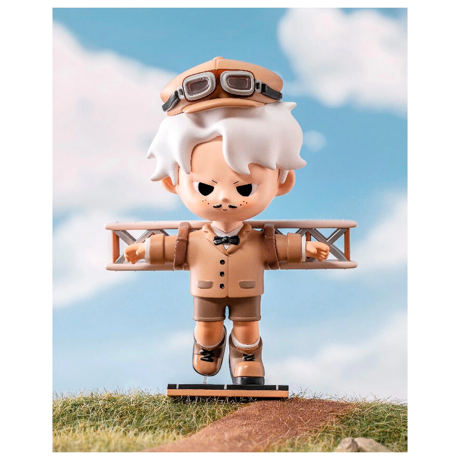 Dream Boy Flyer Figur 18cm Produktfoto