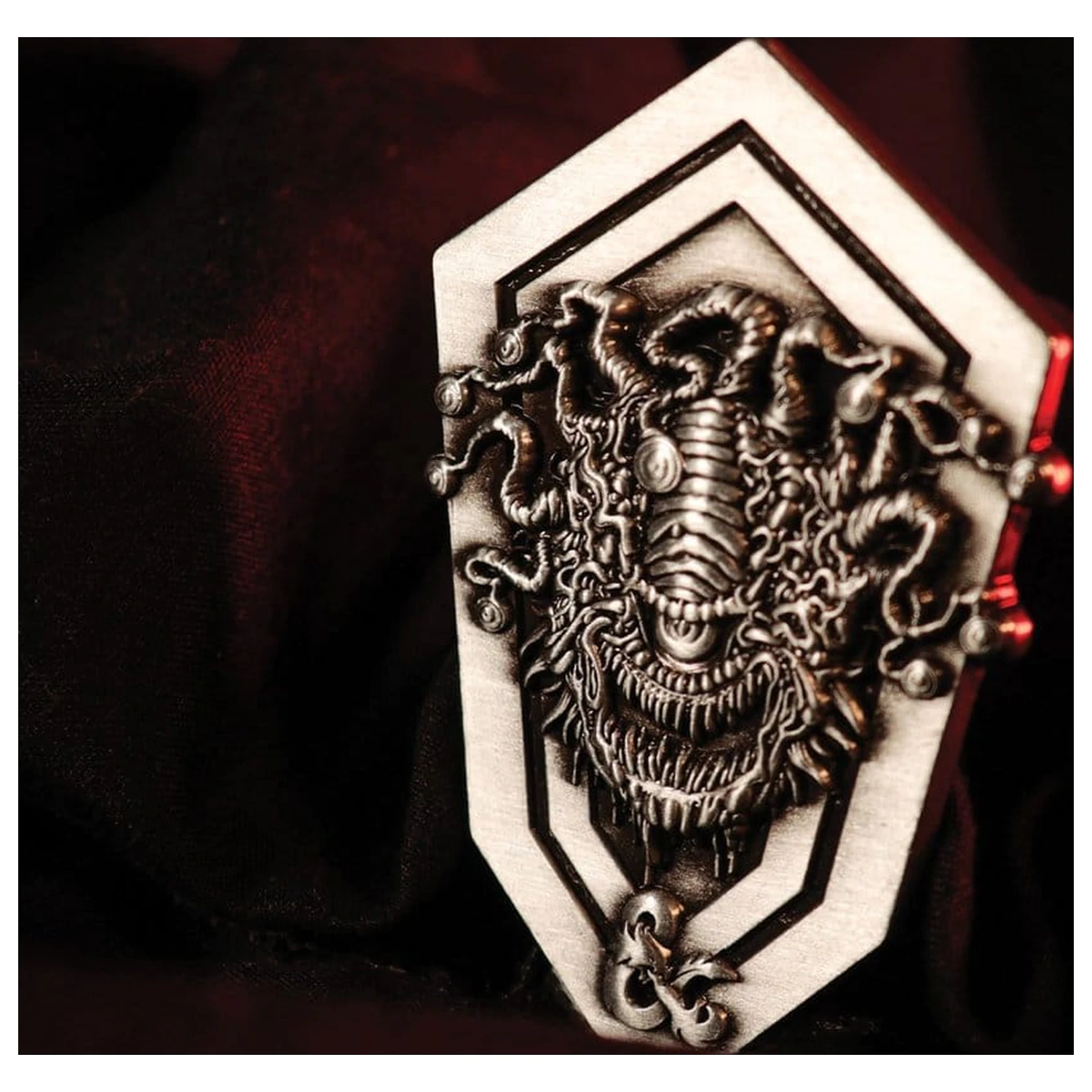 Dungeons & Dragons Pin Anstecknadel Beholder Limited Edition Produktfoto