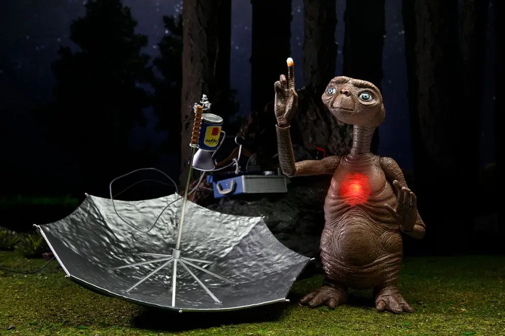 E.T. the Extra-Terrestrial Actionfigur Ultimate Deluxe E.T. 11 cm termékfotó