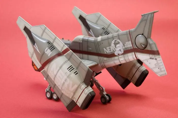 Evangelion: 3.0 Plastikmodell Bausatz 1/100 Vertical Take-Off & Landing Aircraft YAGR-N101 19 cm Produktfoto