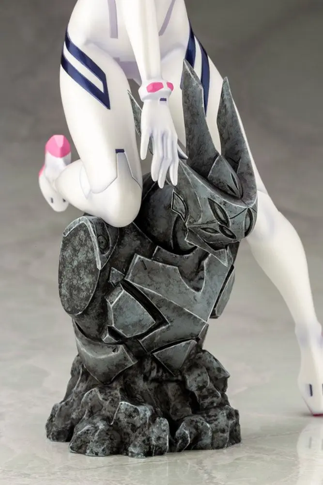 Evangelion 4 PVC Statue 1/6 Mari Makinami Illustrious White Plugsuit Ver. 24 cm Produktfoto