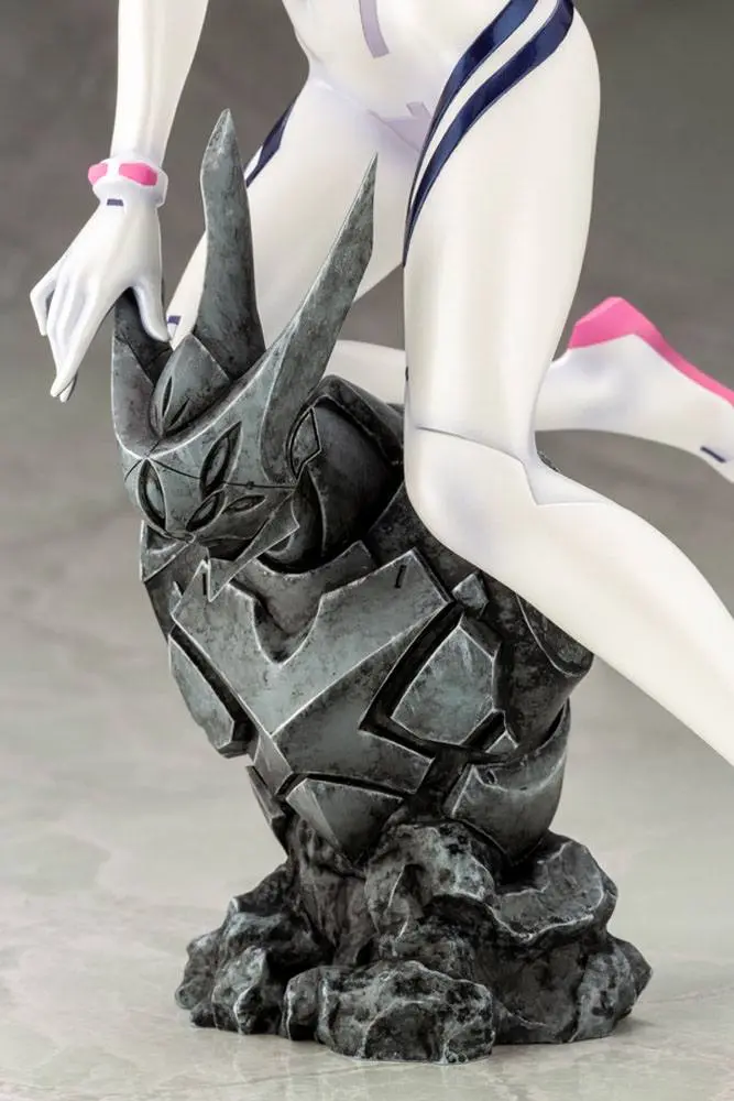 Evangelion 4 PVC Statue 1/6 Mari Makinami Illustrious White Plugsuit Ver. 24 cm Produktfoto