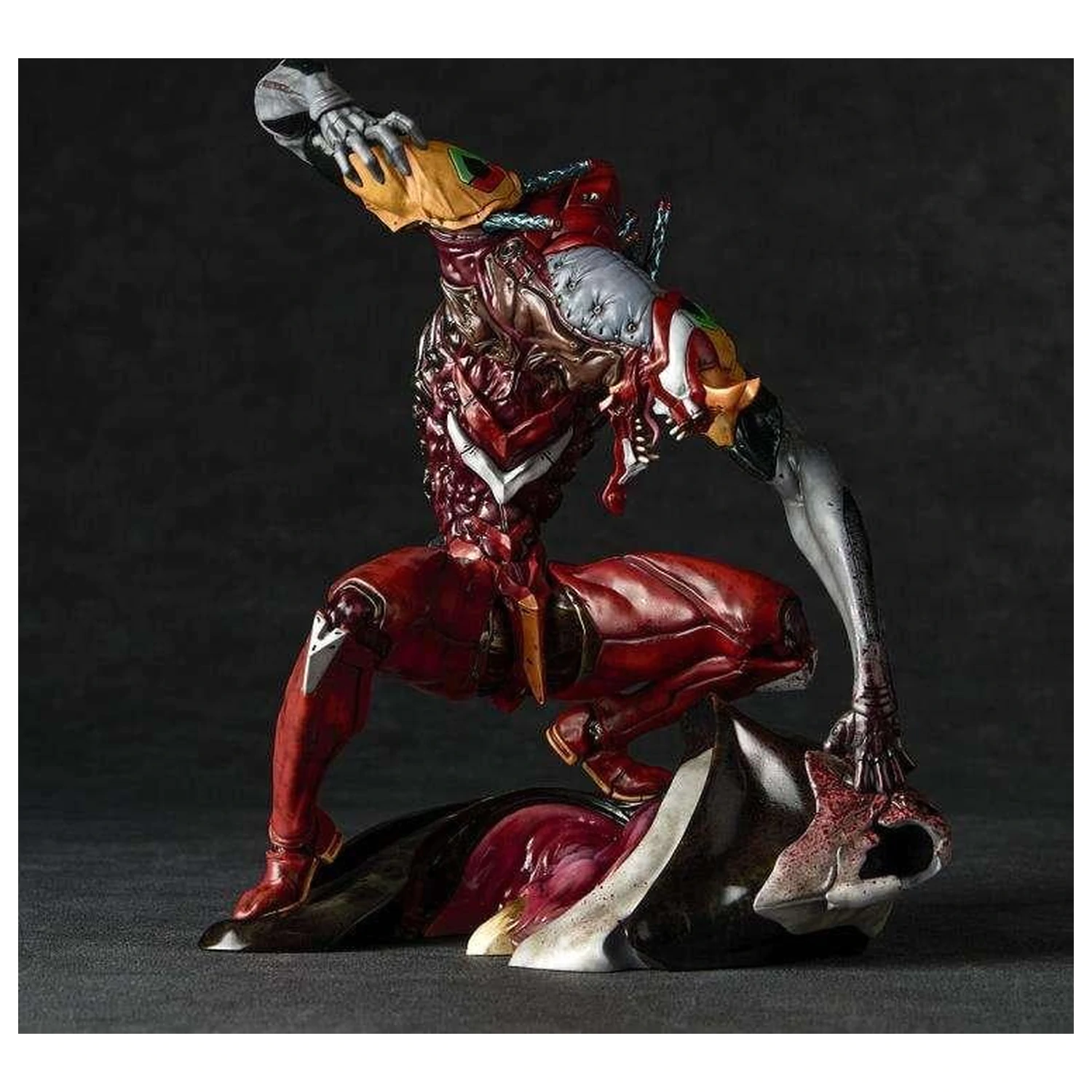 Evangelion Unit 02 "The Beast" Modellbausatz Artpla 22cm Produktfoto