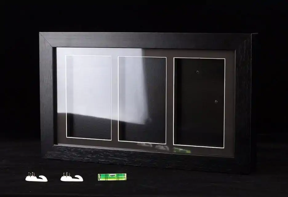 Evoretro Graded Card Display Rahmen für 3 PSA Graded Cards Produktfoto
