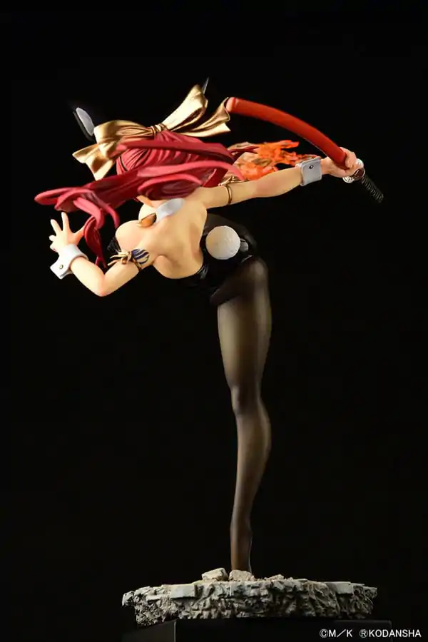 Fairy Tail Statue 1/6 Erza Scarlet High Kick Black Bunny Ver. 37 cm termékfotó