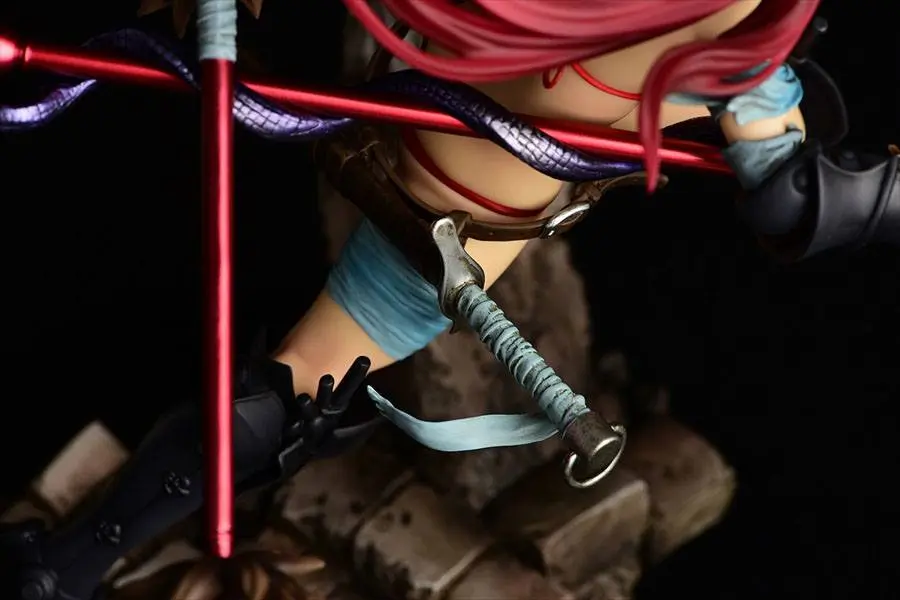 Fairy Tail Statue 1/6 Erza Scarlet the Knight Ver. Another Color Black Armor 31 cm Produktfoto