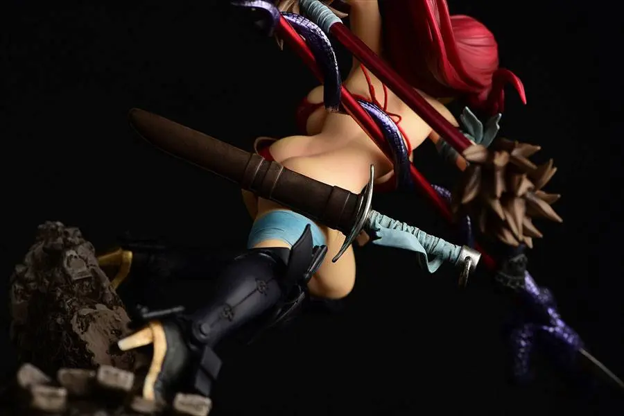 Fairy Tail Statue 1/6 Erza Scarlet the Knight Ver. Another Color Black Armor 31 cm Produktfoto