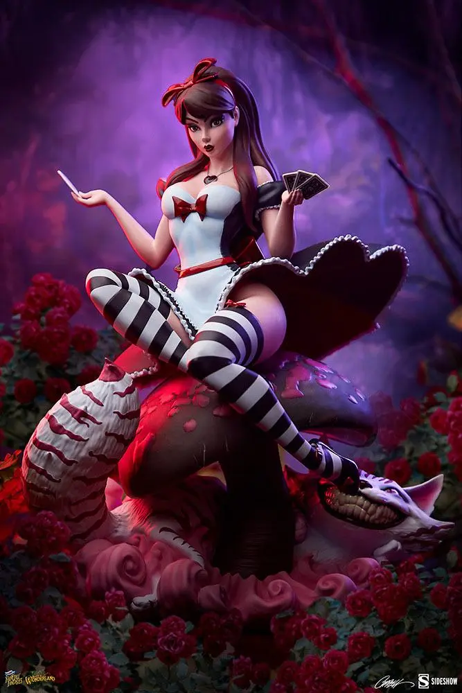 Fairytale Fantasies Collection Statue Alice in Wonderland Game of Hearts Edition 34 cm Produktfoto