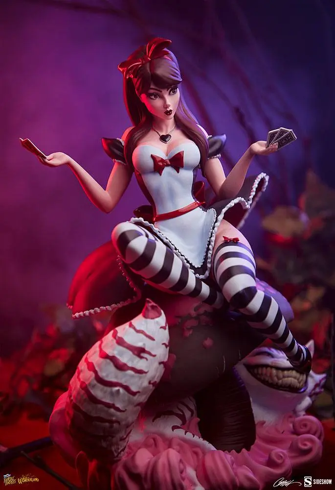 Fairytale Fantasies Collection Statue Alice in Wonderland Game of Hearts Edition 34 cm Produktfoto