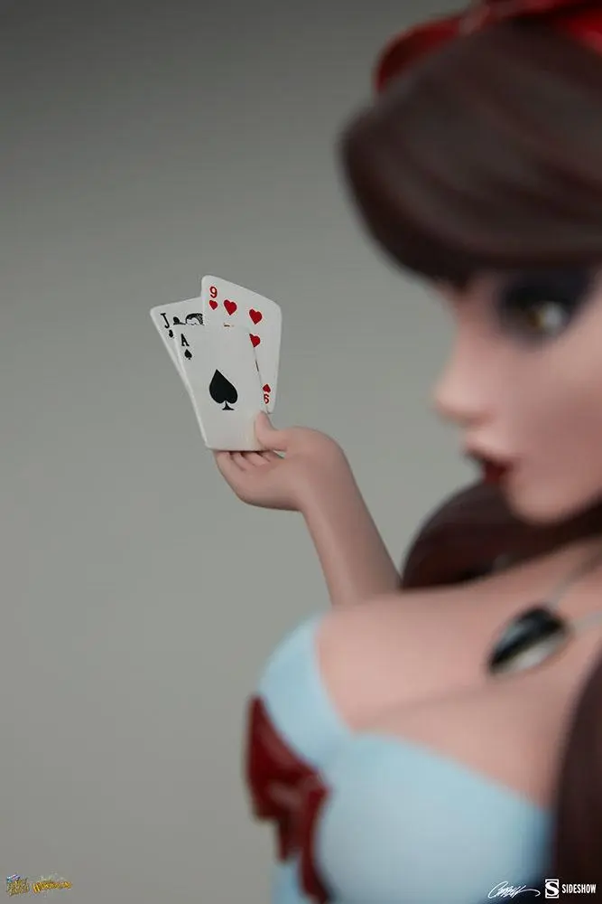 Fairytale Fantasies Collection Statue Alice in Wonderland Game of Hearts Edition 34 cm Produktfoto