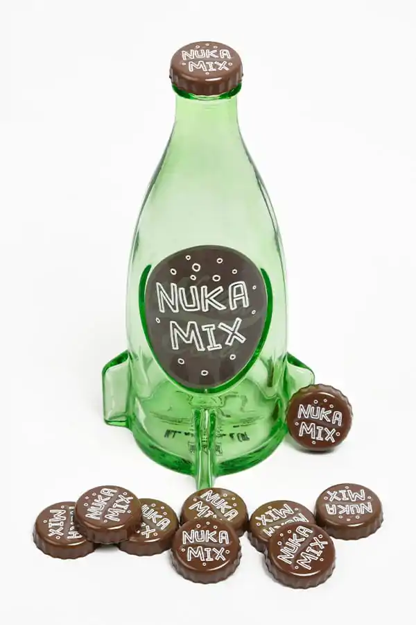 Fallout Botlle Series Glass Bottle & Cap Nuka Mix Produktfoto