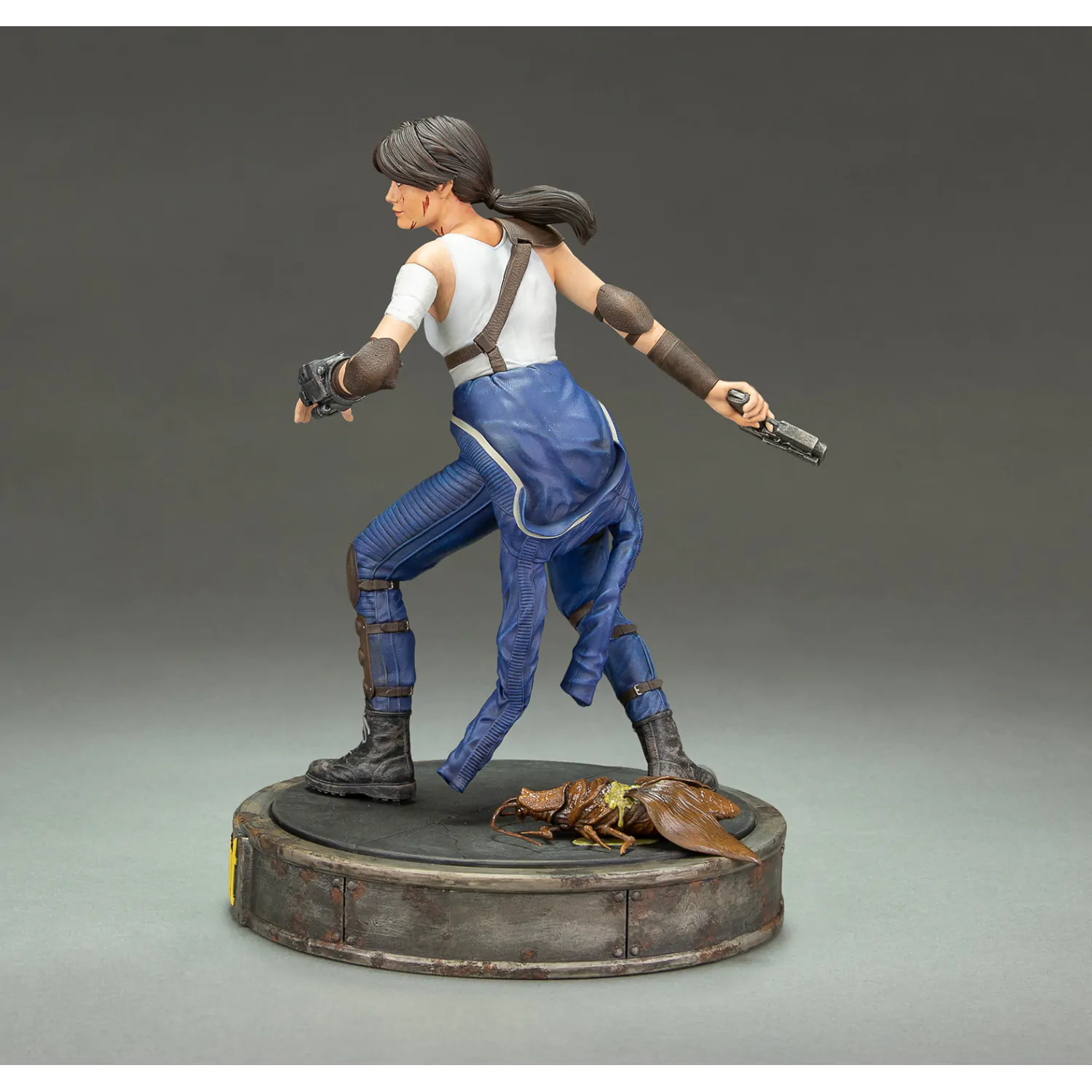 Fallout PVC Statue Lucy 18 cm Produktfoto