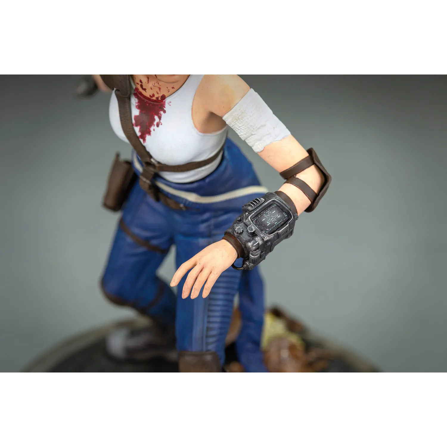 Fallout PVC Statue Lucy 18 cm Produktfoto