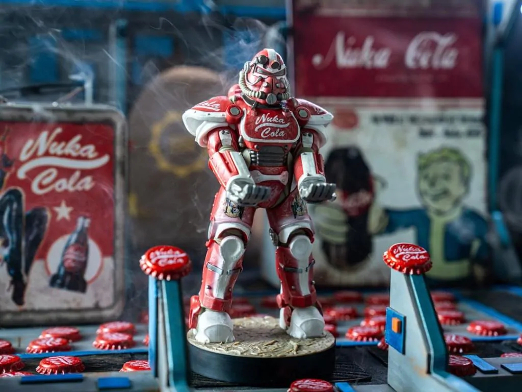 Fallout Nuka Cola Power Armour Cable Guys Controllerhalter und Handyständer Produktfoto