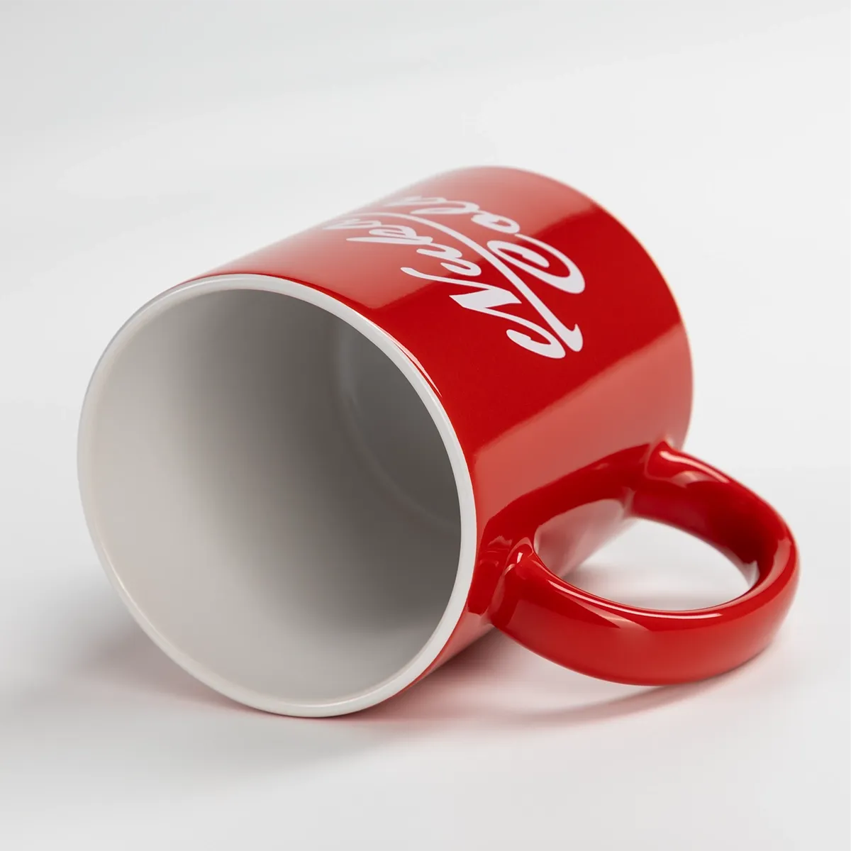 Fallout Tasse Nuka Cola Red termékfotó