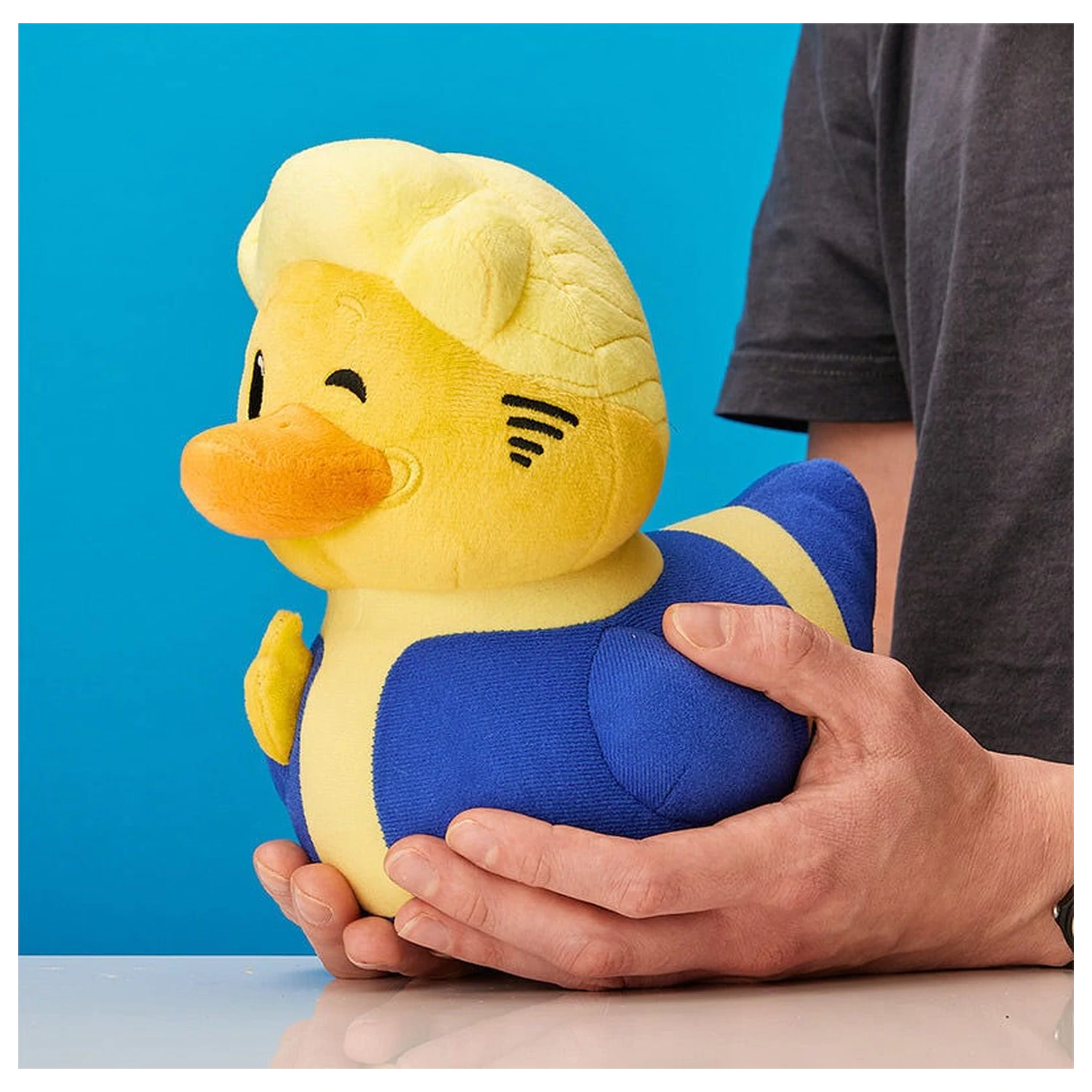 Fallout Vault Boy Gummi Spielfigur 23cm Produktfoto