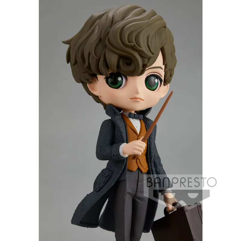 Fantastic Beasts Newt Scamander Ver.A Q posket Figur 14cm Produktfoto