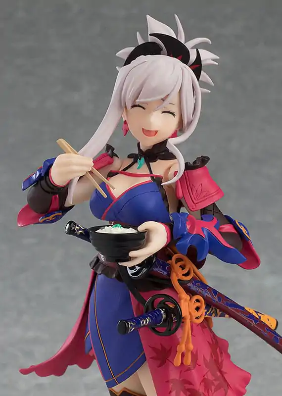 Fate/Stay Night Figma Actionfigur Saber/Miyamoto Musashi 14 cm Produktfoto