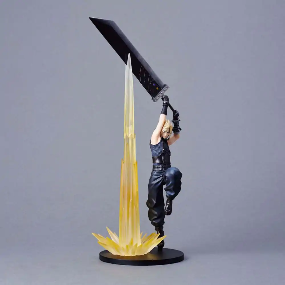 Final Fantasy VII Rebirth PVC Statue Cloud Strife 30 cm termékfotó