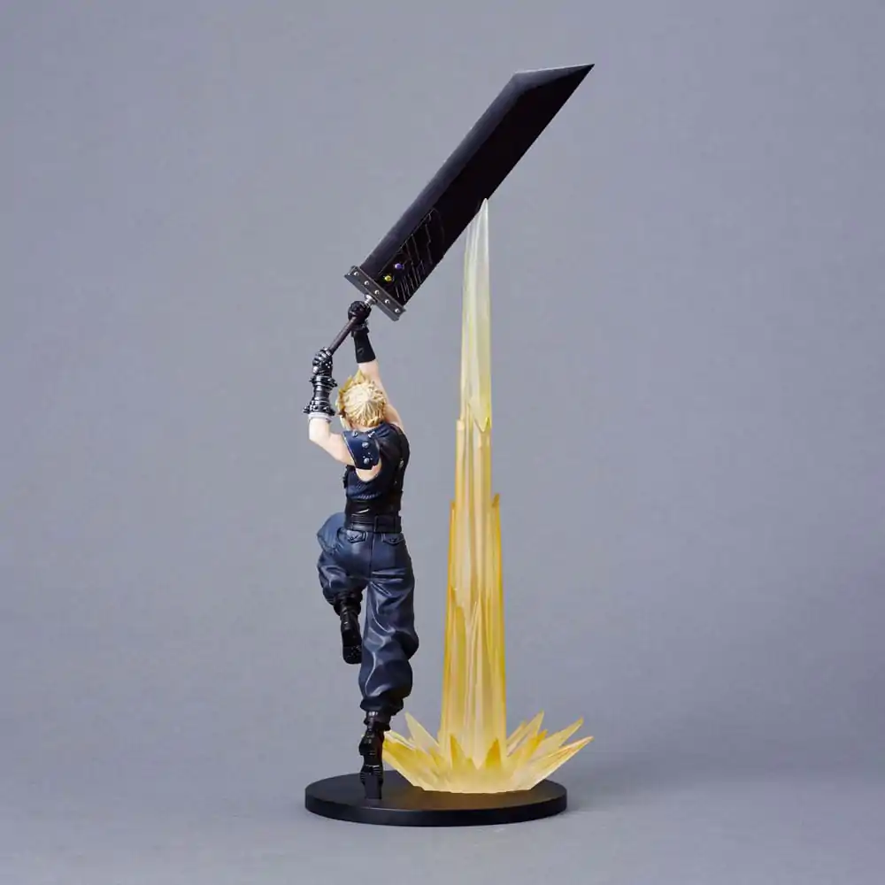 Final Fantasy VII Rebirth PVC Statue Cloud Strife 30 cm termékfotó