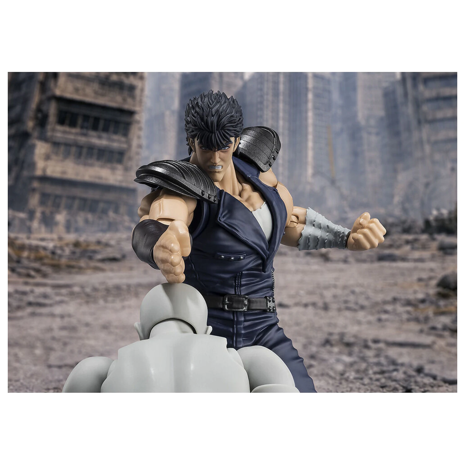 Fist of the North Star Kenshiro S.H. Figurarts Figur 16,5cm Produktfoto
