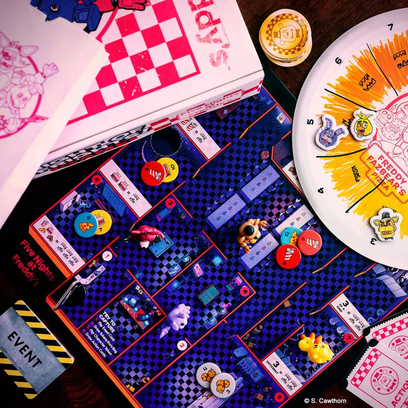 Five Nights at Freddys Night of Frights Game Englische Version Brettspiel Produktfoto