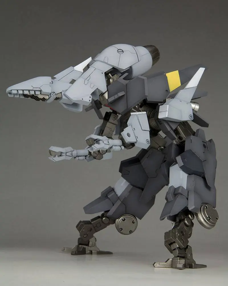 Frame Arms Plastic Model Kit 1/100 NSG-25y STRAUSS 15 cm Produktfoto