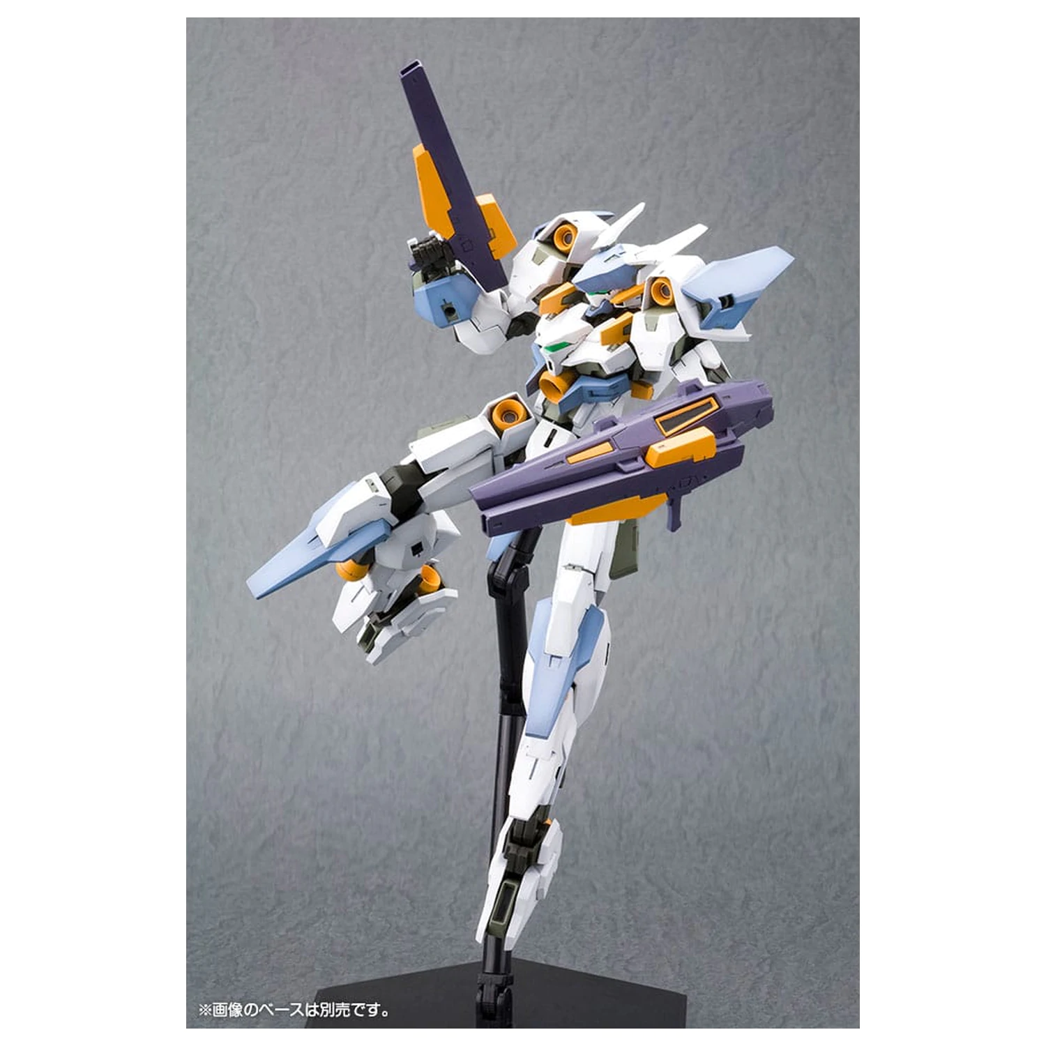 Frame Arms Girl Kunststoff Modellbausatz Baselard mit Exosuit Baselard 19 cm Produktfoto