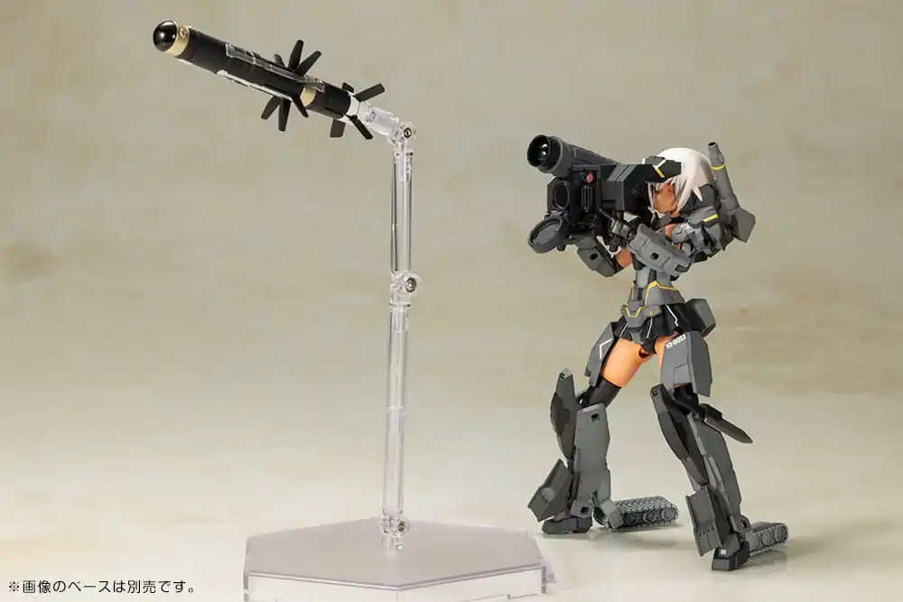 Frame Arms Girl Plastic Model Kit Gourai-Kai (Black) with FGM148 Type Anti-Tank Missile 16 cm termékfotó