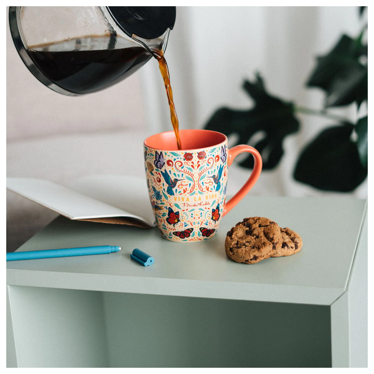 Frida Kahlo 350ml Tasse Produktfoto