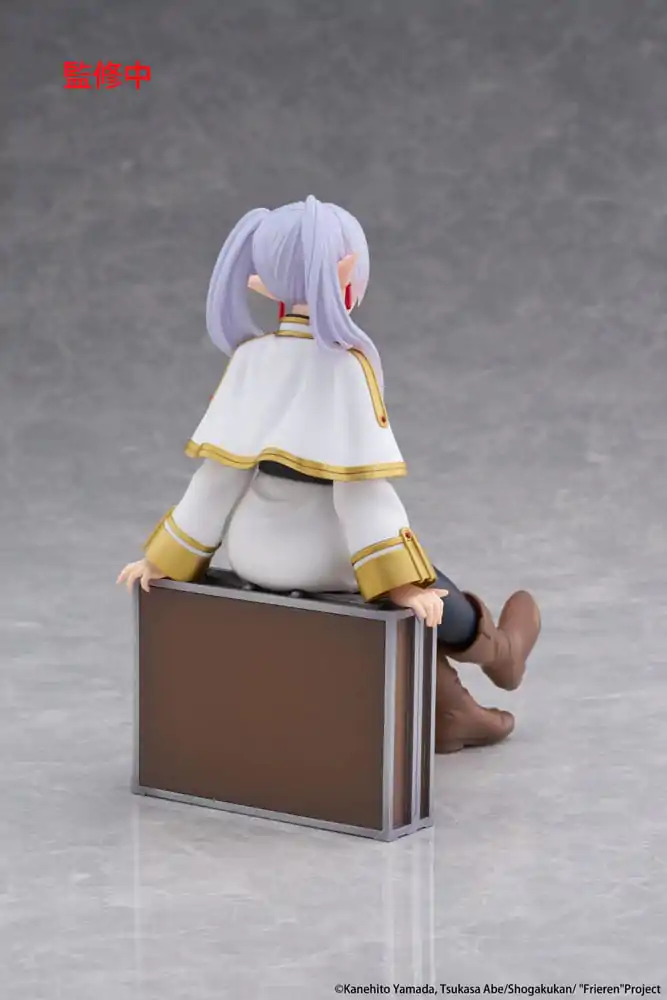 Frieren: Beyond Journey's End PVC Statue Schreibtisch Süße Figur Frieren Trunk Case Ver. 13 cm Produktfoto