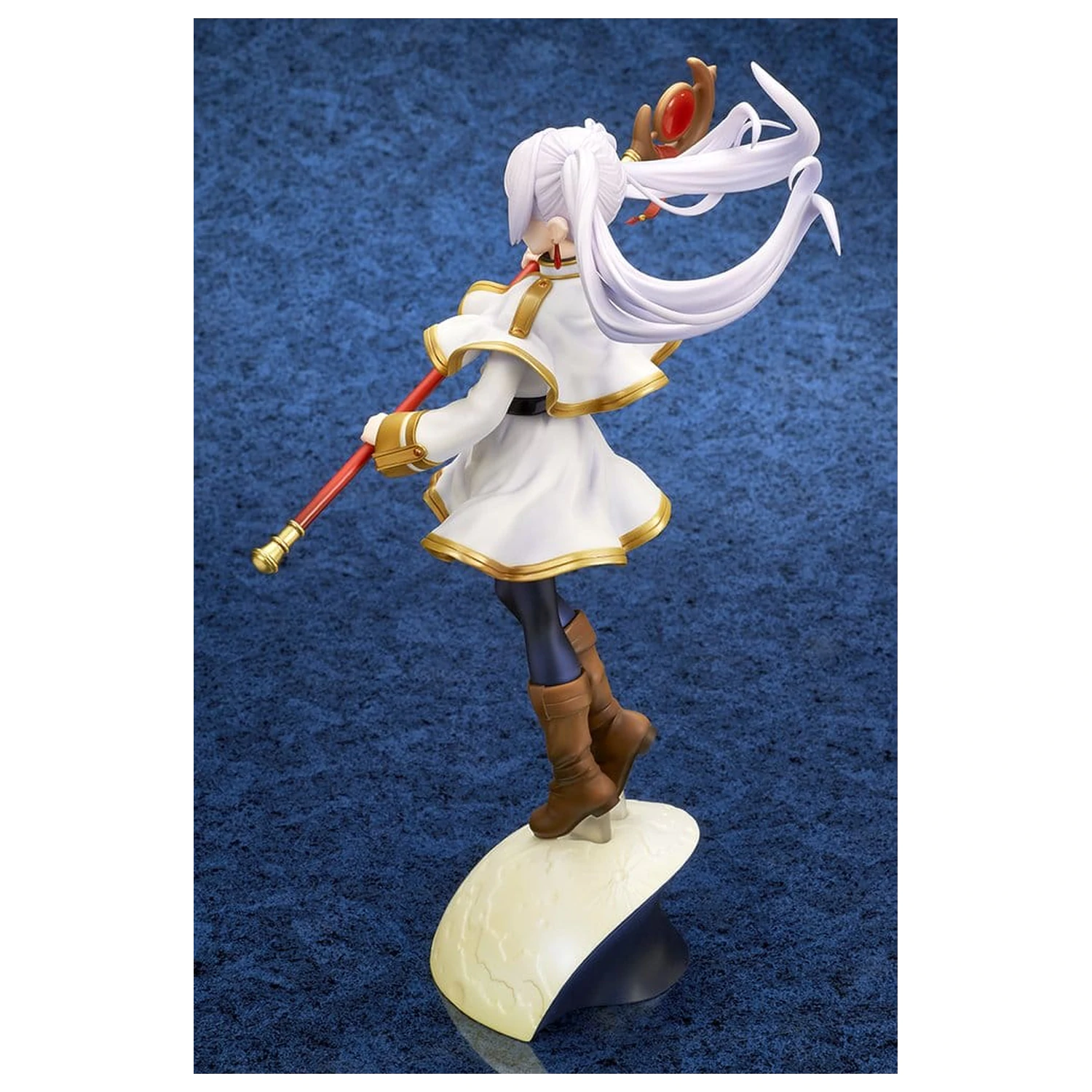 Frieren: Beyond Journey's End PVC Figur 1/7 Frieren (vs Aura) 28 cm Produktfoto