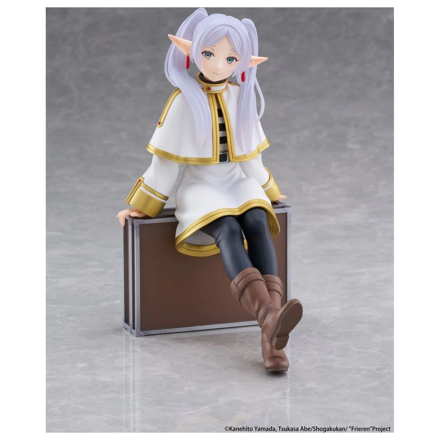 Frieren: Beyond Journey's End PVC Figur Desktop niedliche Frieren (Trunk Case Ver.) Neuauflage 13 cm Produktfoto