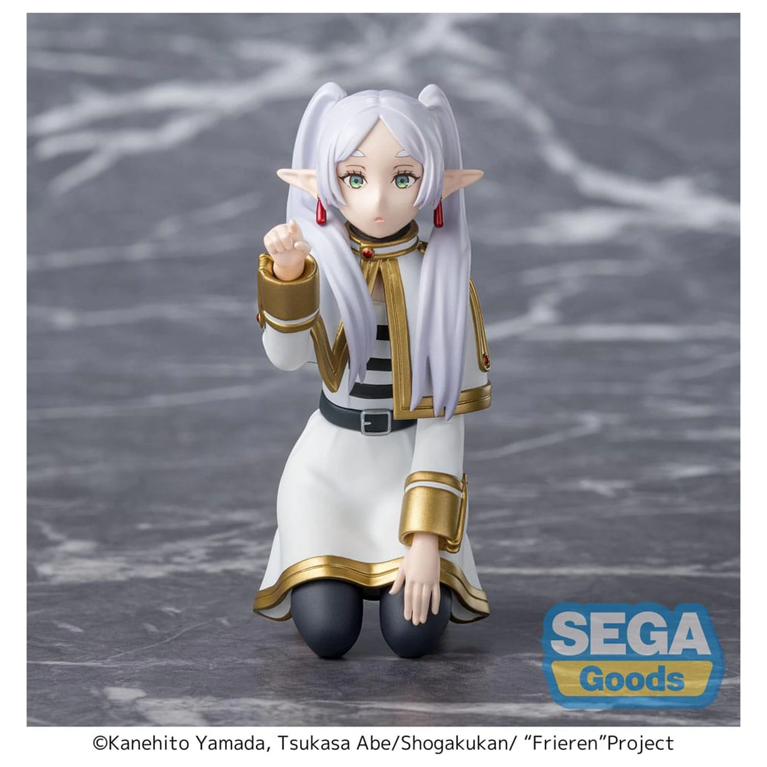 Frieren: Beyond Journey's End PM Perching PVC Statue Frieren Poking Something 10 cm Produktfoto