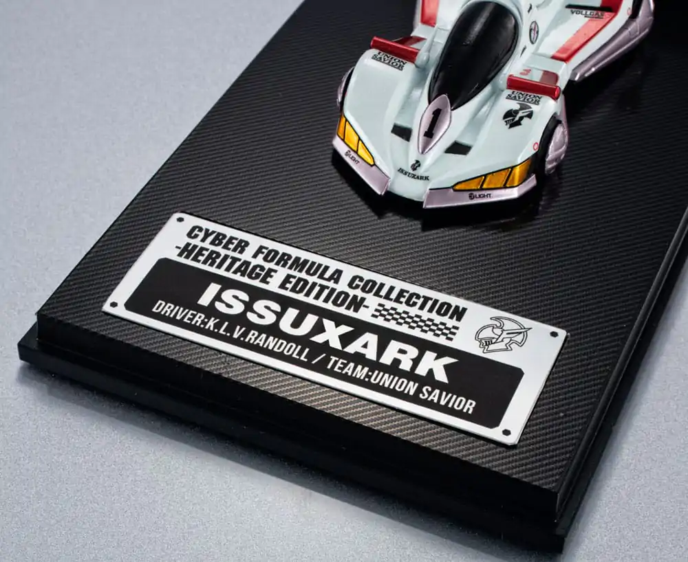 Future GPX Cyber Formula Fahrzeug 1/18 Issuxark Heritage Edition 14 cm termékfotó