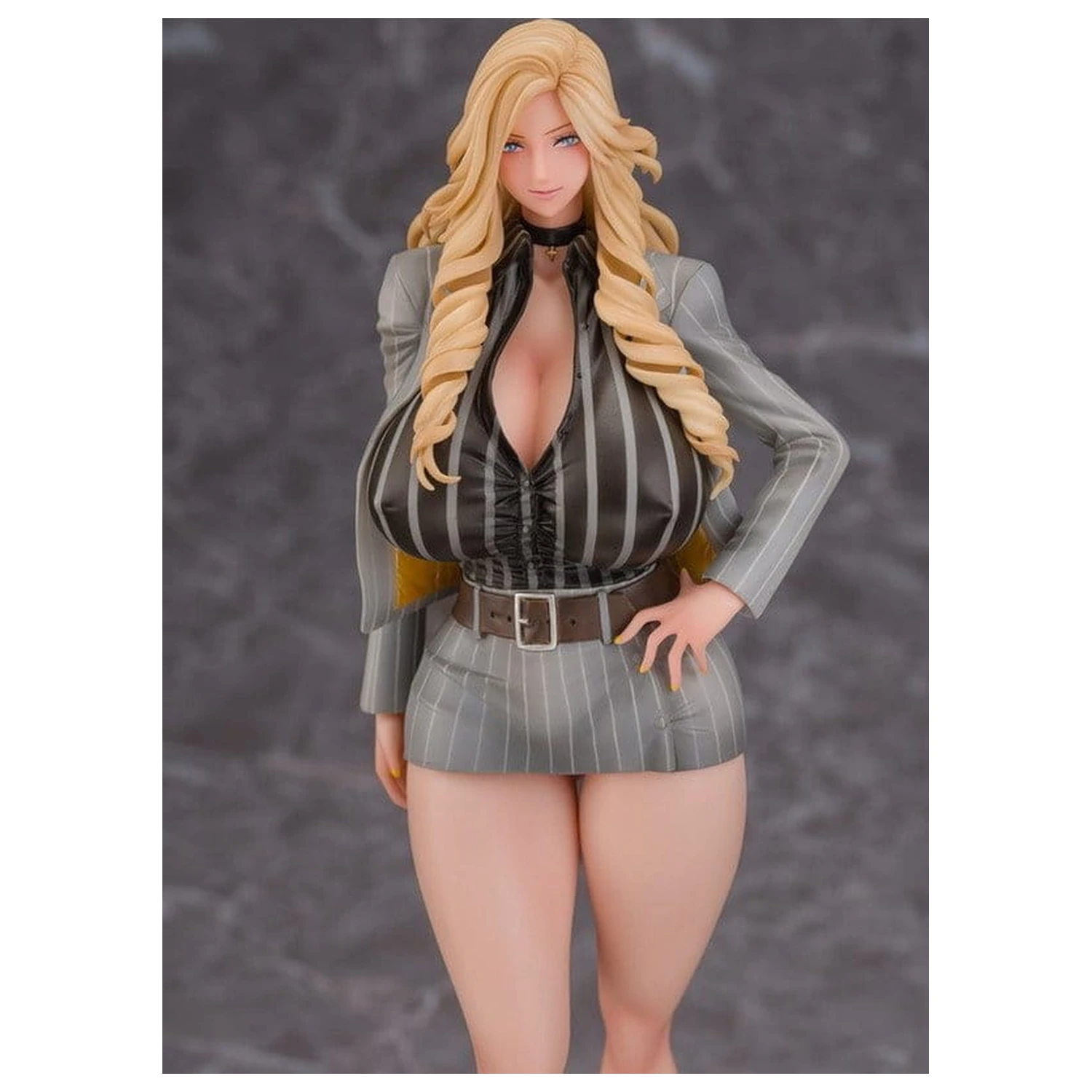 Gal Ane Shachou to Harem Office PVC Figur 1/7 Nishigori Ai (Grey Suit Ver.) Wholesome Ver. 26 cm Produktfoto
