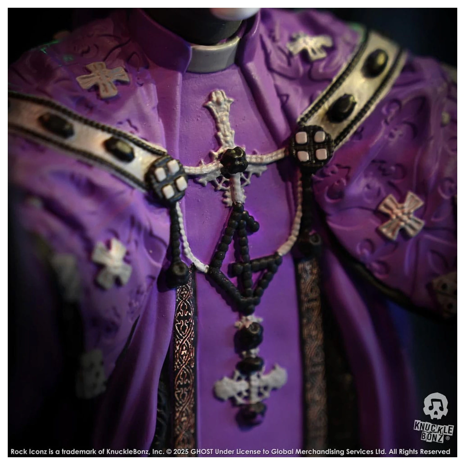Ghost Rock Iconz Statue Papa V Perpetua Purple Robes 22 cm Produktfoto