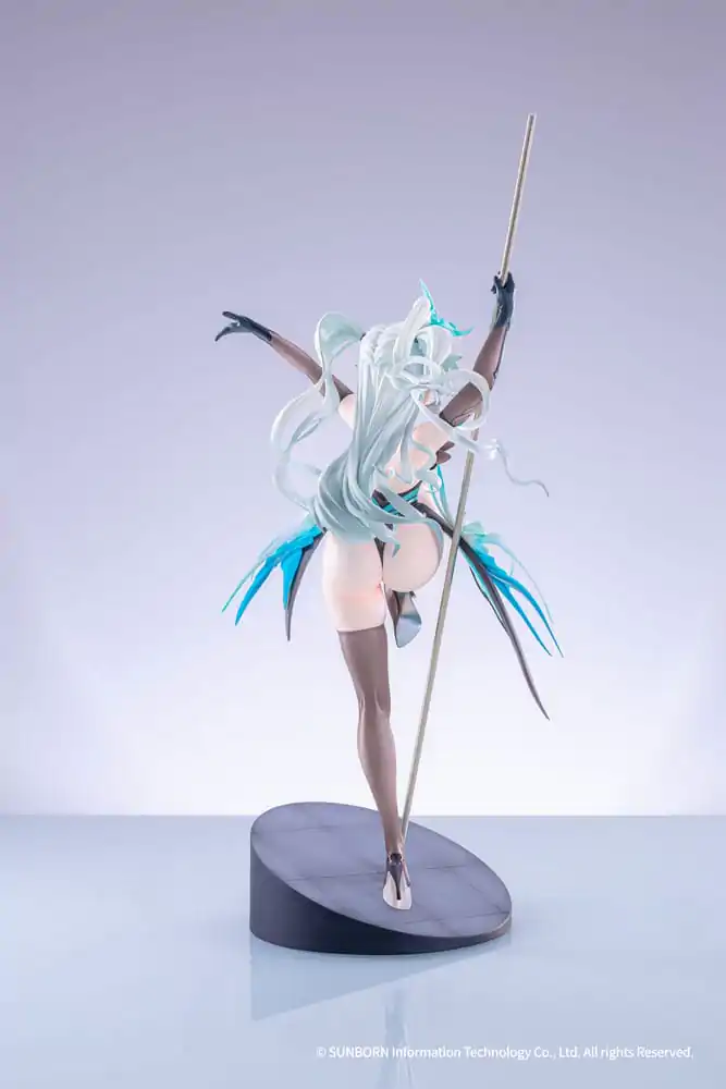 Girls´ Frontline Statue 1/7 PA-15 Treading Light, Coming Night Ver. 27 cm Produktfoto