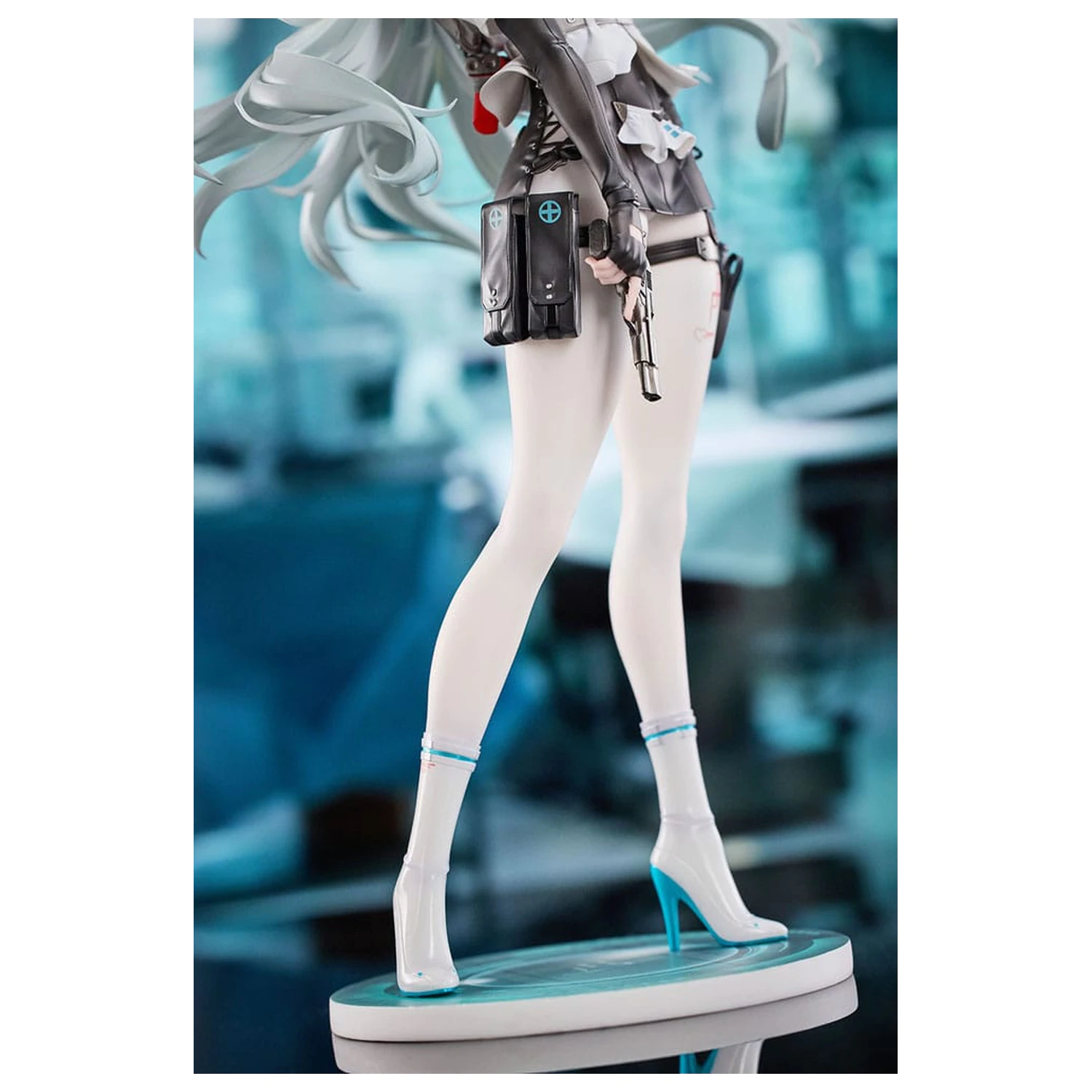 Girls´ Frontline 2: Exilium Florence PVC Statue 1/6 Enchanting White Feather 26 cm Produktfoto