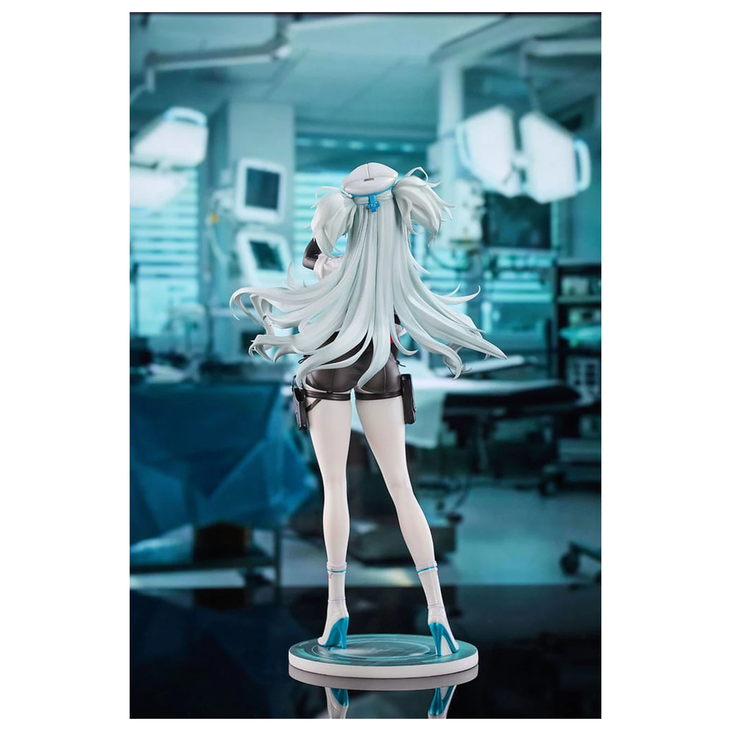 Girls´ Frontline 2: Exilium Florence PVC Statue 1/6 Enchanting White Feather 26 cm Produktfoto