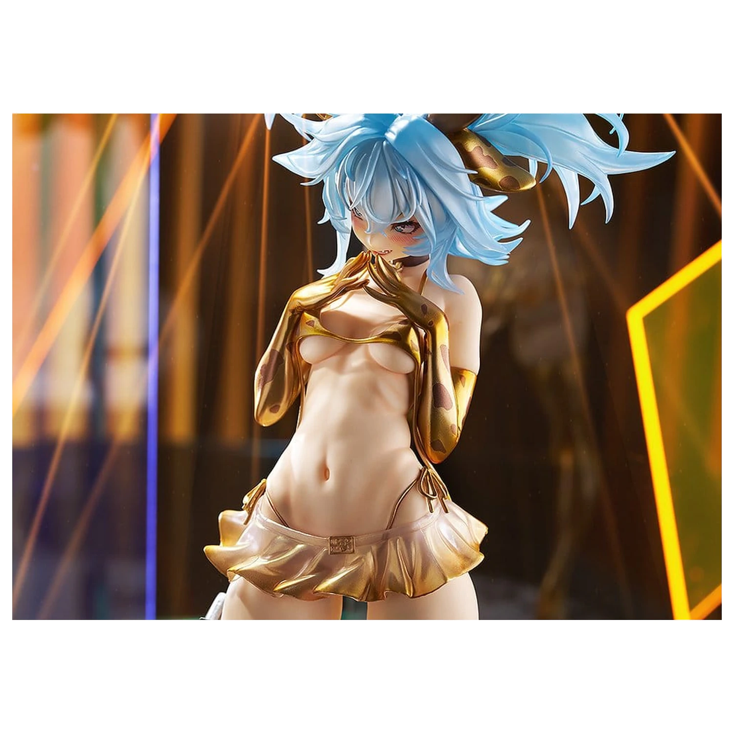 Girls' Frontline PVC Figur 1/6 PA-15 Gold Cow Bikini Ver. 28 cm Produktfoto
