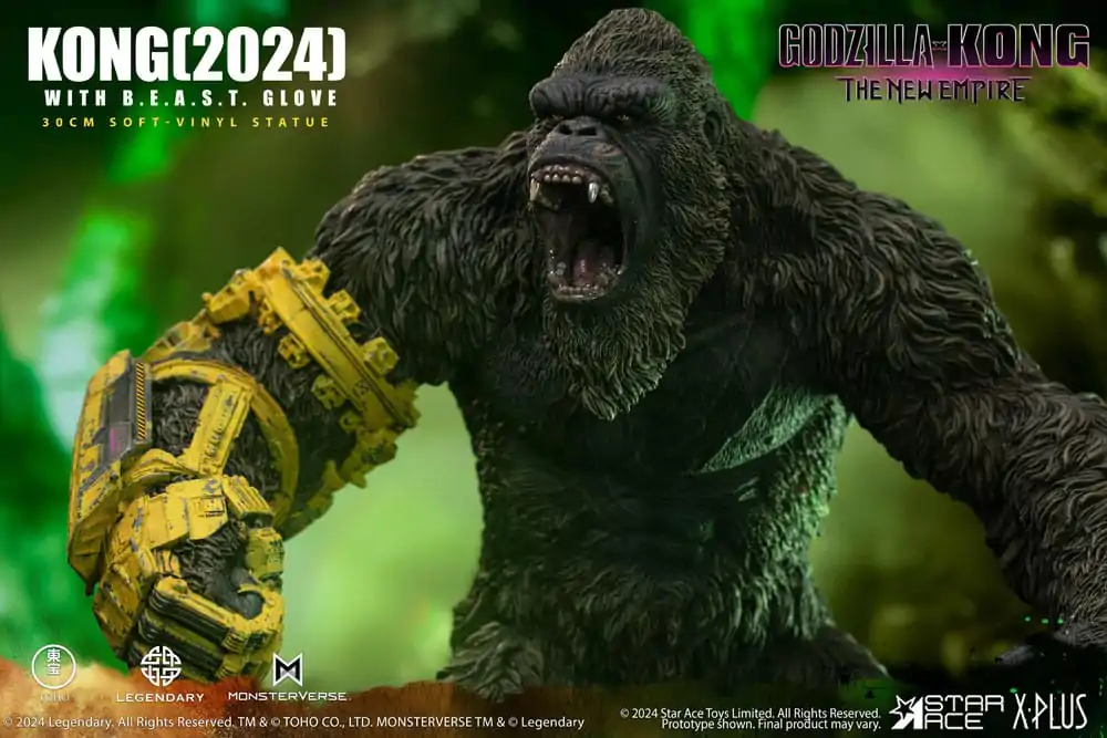 Godzilla vs. Kong: The New Empire Soft Vinyl Statue Kong with B.E.A.S.T. Glove 30 cm termékfotó