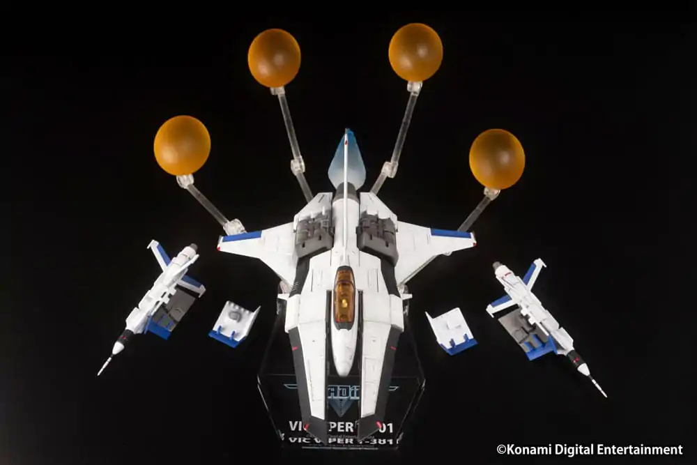 Gradius V Plastic Kit 1/144 VIC VIPER T-301 Peinted Finished 14 cm Produktfoto