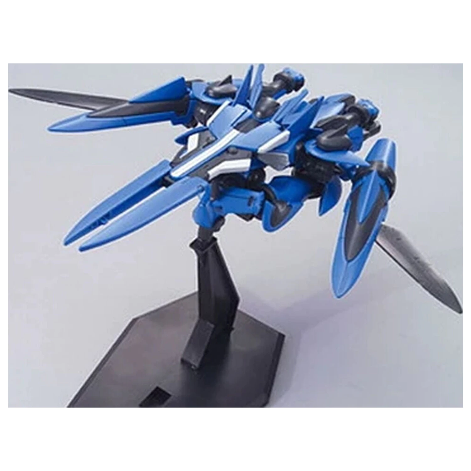 Gundam 00 The Movie Awakening of the Trailblazer Brave Commander Test Type Mobile Suit Modellbausatz HG 1/144 Produktfoto