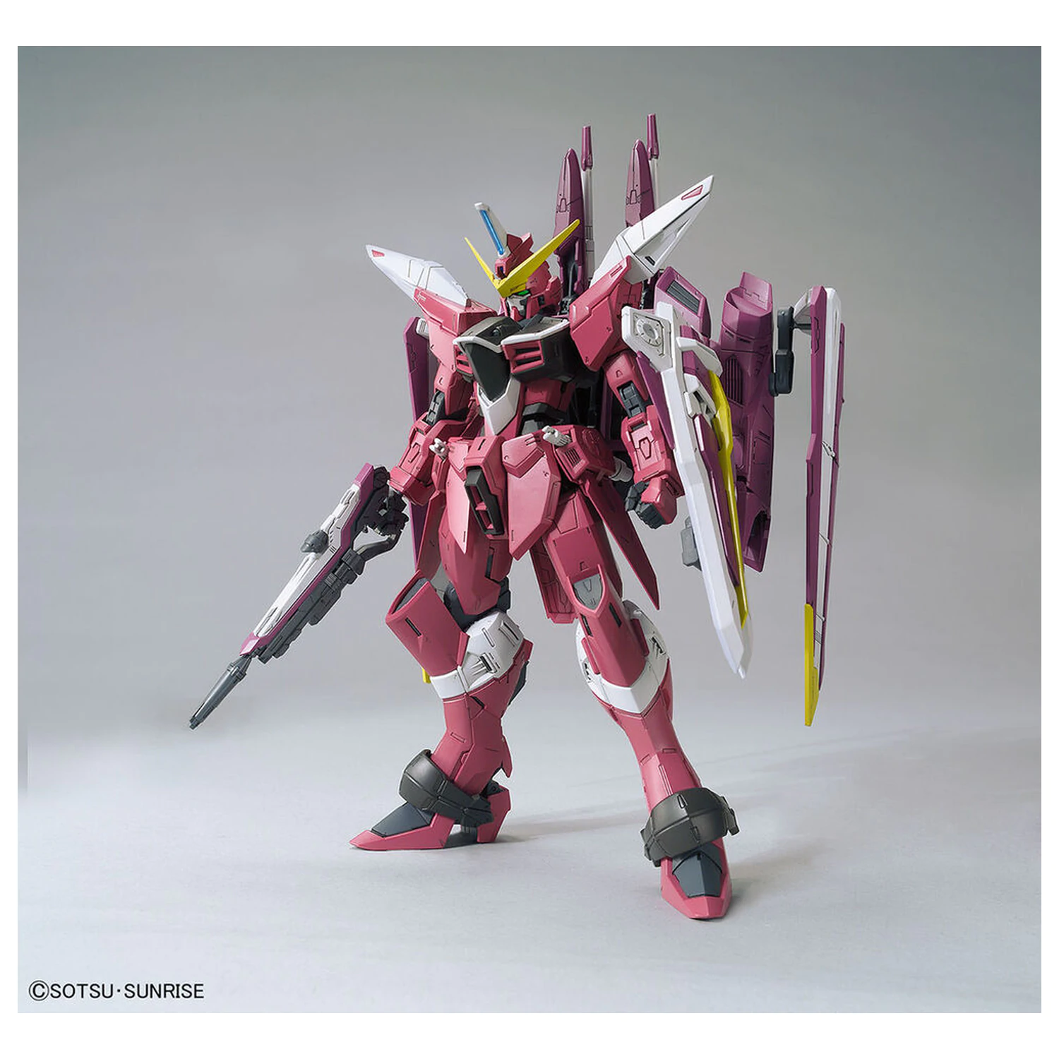Modellbausatz MG 1/100 Infinite Justice Gundam Produktfoto