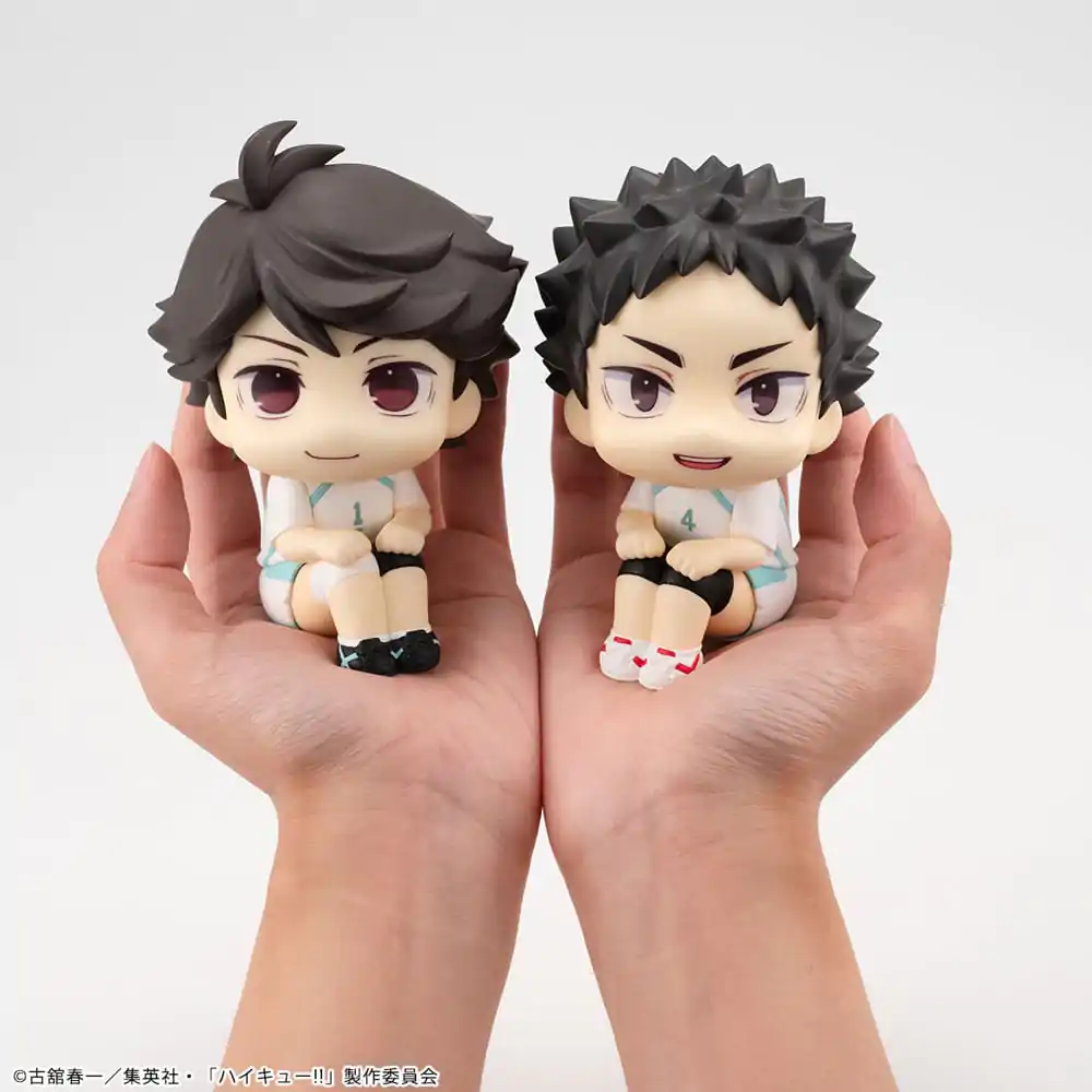 Haikyu!! Look Up PVC Statuen Toru Oikawa & Hajime Iwaizumi Uniform Ver. 11 cm (with gift) termékfotó