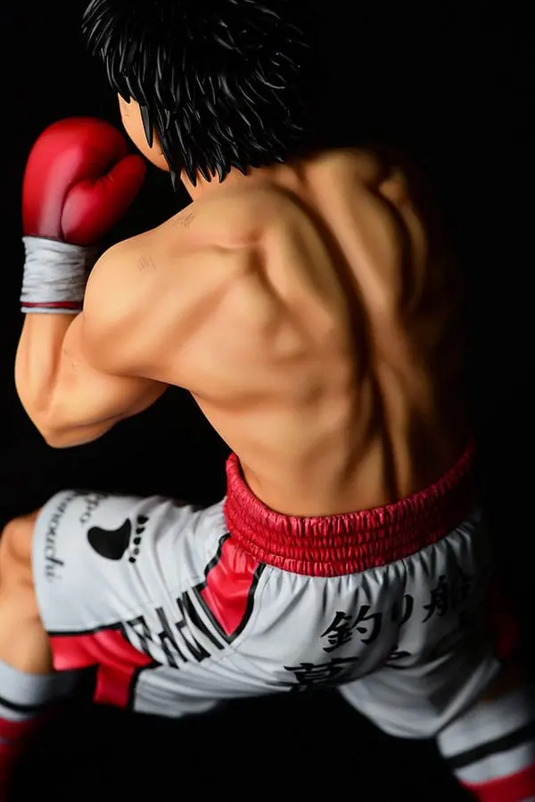 Hajime no Ippo PVC Statue 1/6 Ippo Makunouchi -fighting pose- ver.damage(re-run) 26 cm Produktfoto