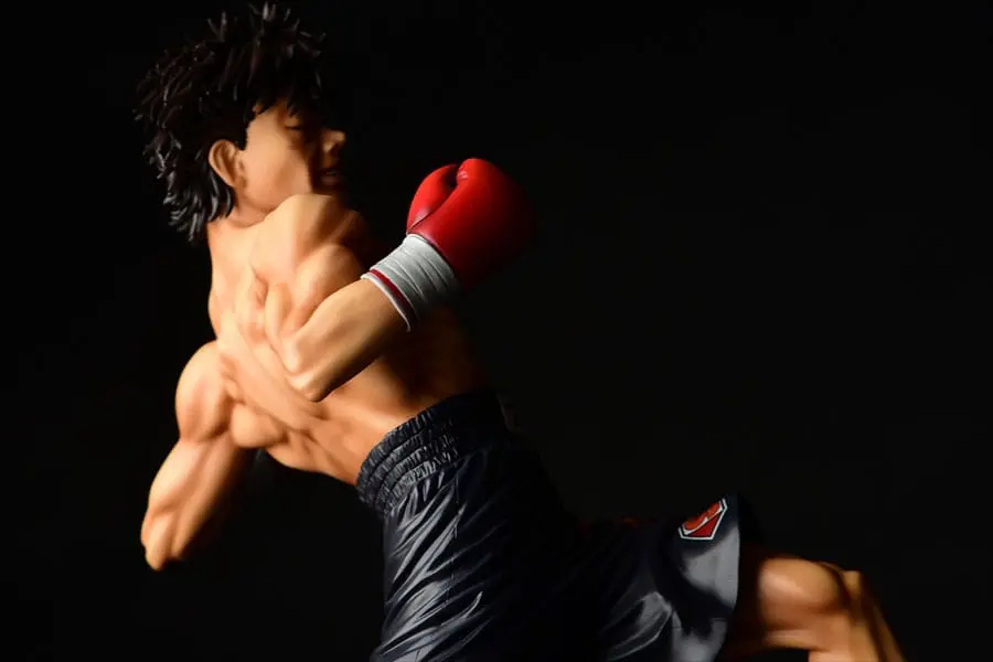 Hajime no Ippo PVC Statue 1/6 Takeshi Sendou Finish Blow Ver. Damage 29 cm Produktfoto